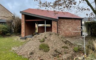 extension carport avec toit en tuiles